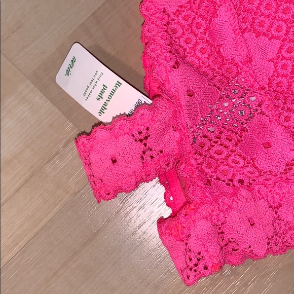 AERIE American Eagle Island Lace Plunge Bralette - Picture 4 of 6